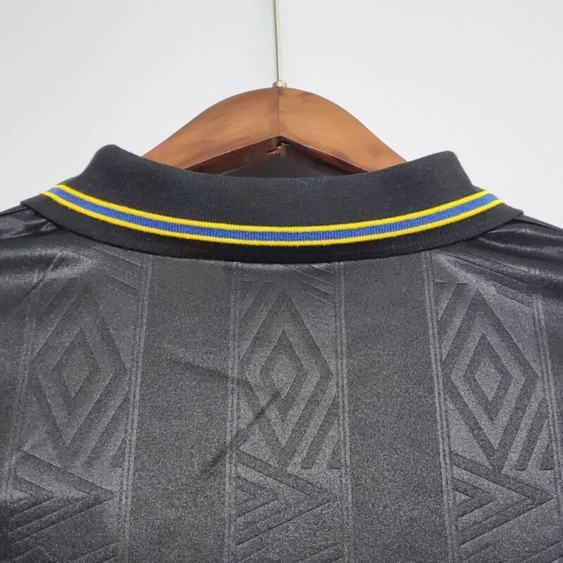 Manchester United Maillot Rétro 93/95 – Image 8
