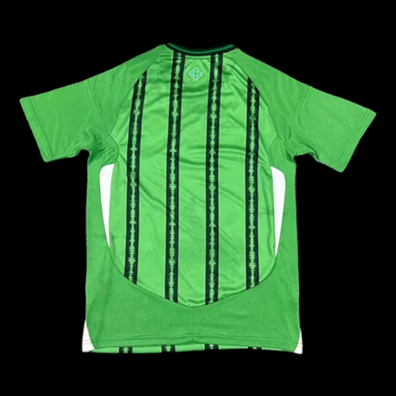 Irlande du Nord Maillot Domicile 24/25 – Image 2