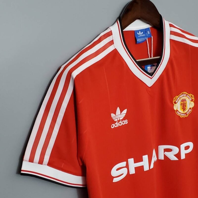 Manchester United Maillot Rétro 83/84 – Image 4