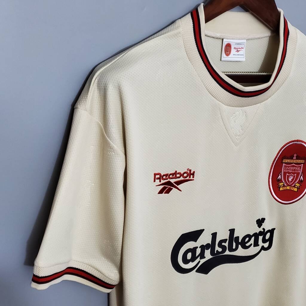 Liverpool Maillot Rétro 96/97 – Image 10