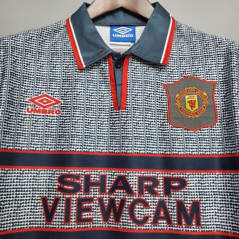 Manchester United Maillot Rétro 95/96 – Image 6