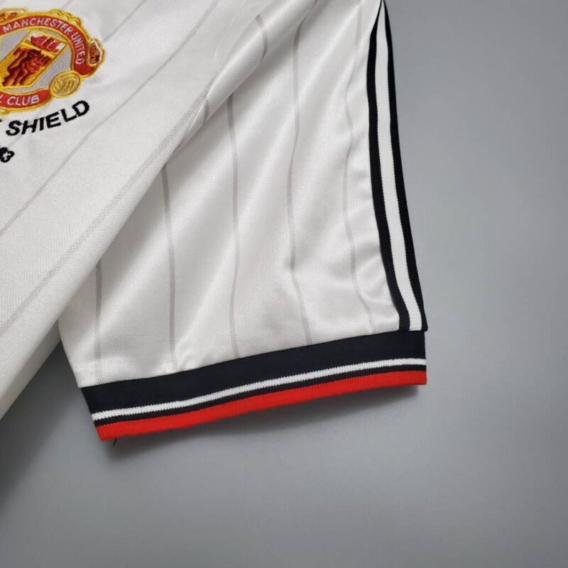 Manchester United Maillot Rétro 1983 – Image 6