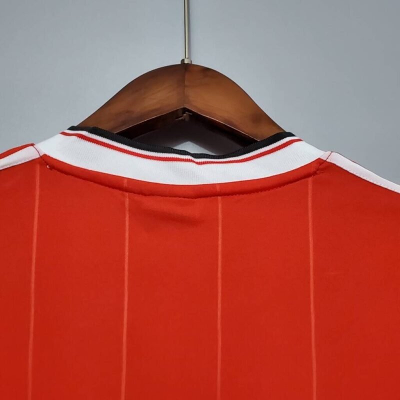 Manchester United Maillot Rétro 83/84 – Image 6