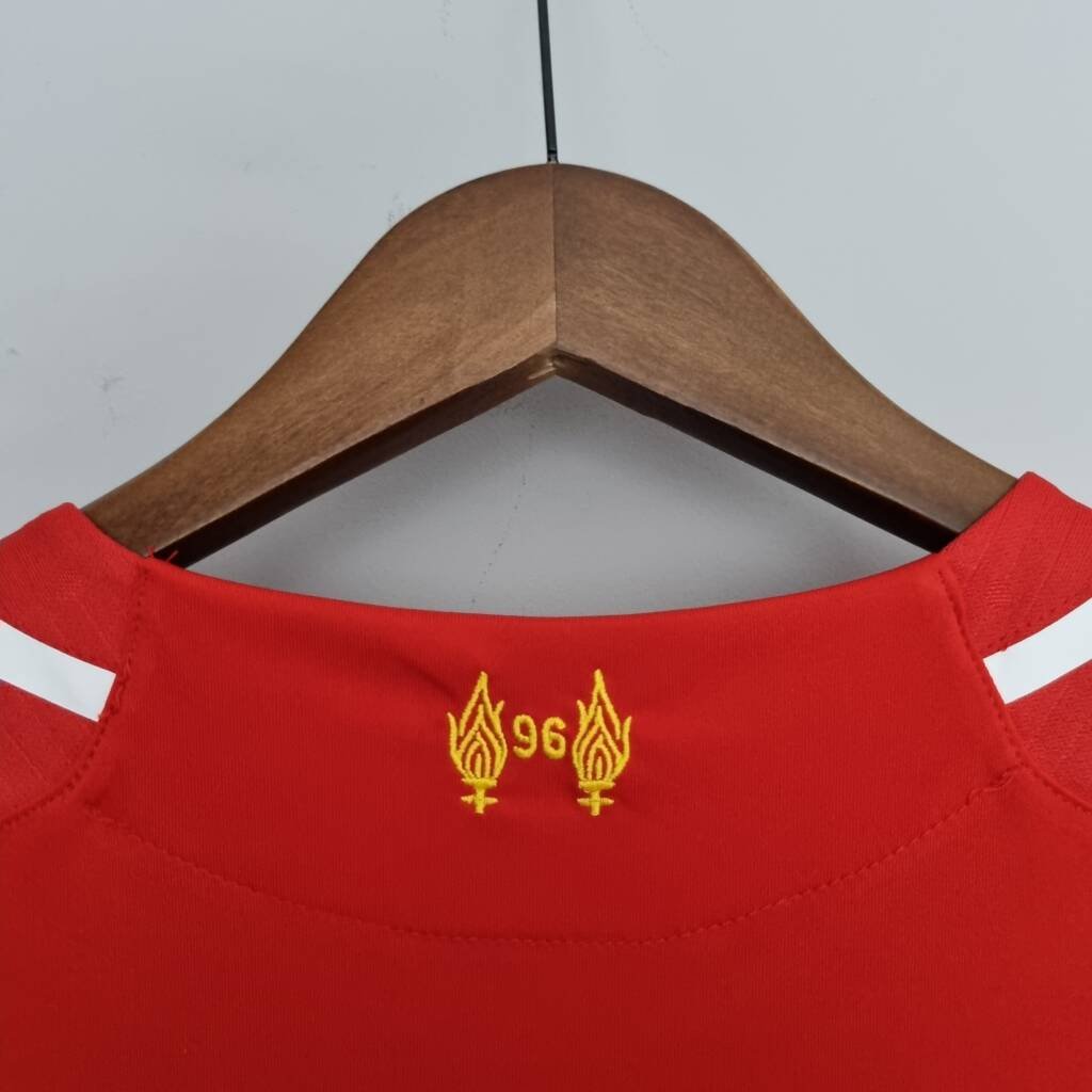 Liverpool Maillot Rétro 14/15 – Image 9