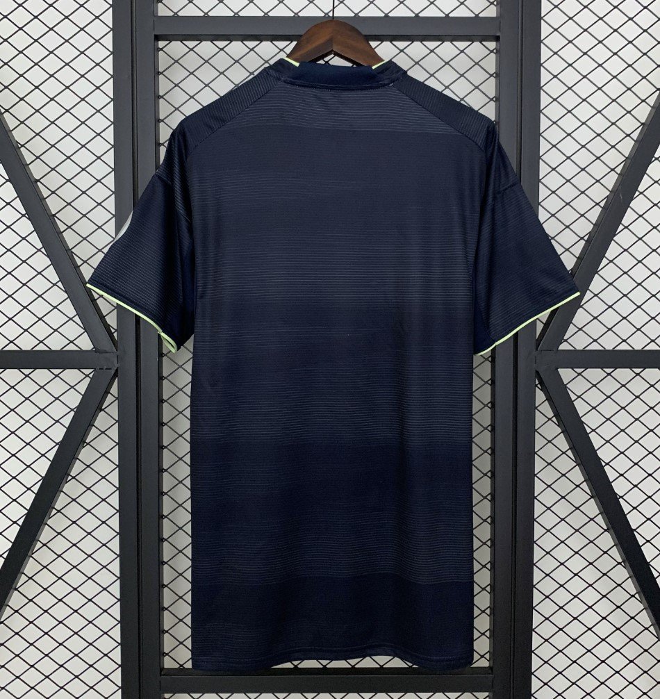 Real Madrid Maillot Extérieur 25/26 – Image 2