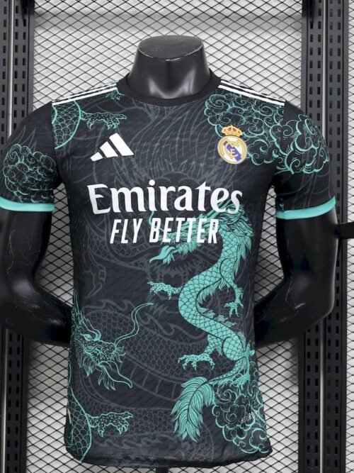 Real Madrid Maillot Concept Dragon 25/26 – Version Player