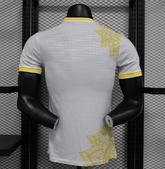 Real Madrid Maillot Concept 24/25 – Version Player – Image 2