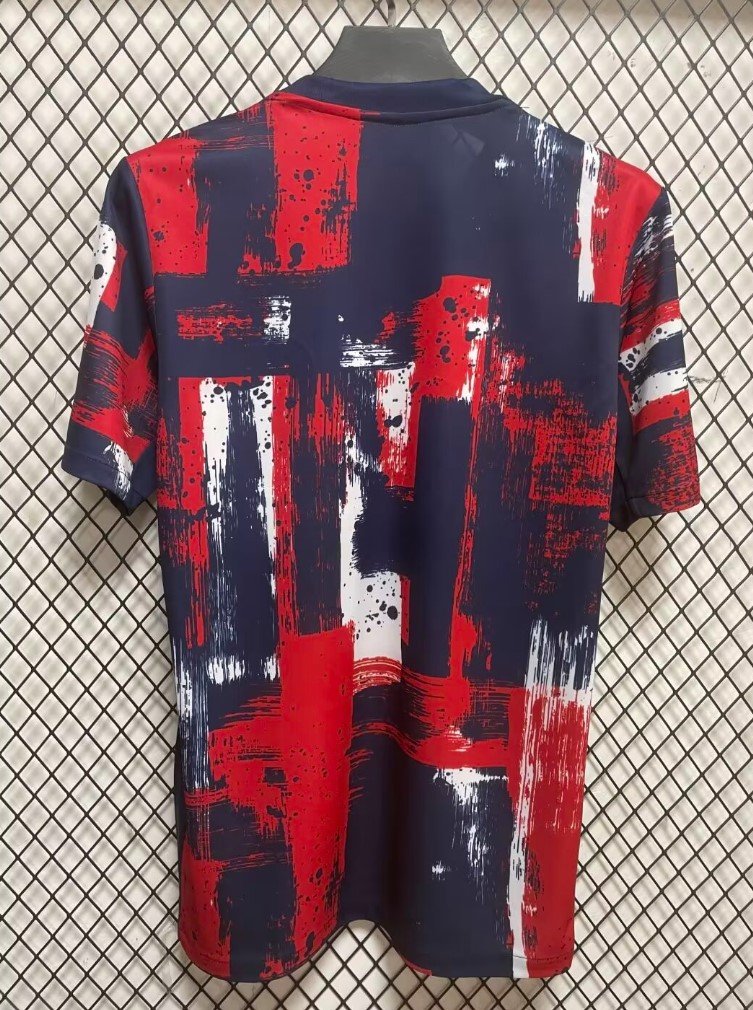 Paris SG Maillot Entrainement 24/25 – Image 2