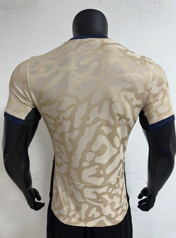 Paris SG Maillot Fourth 23/24 – Image 2