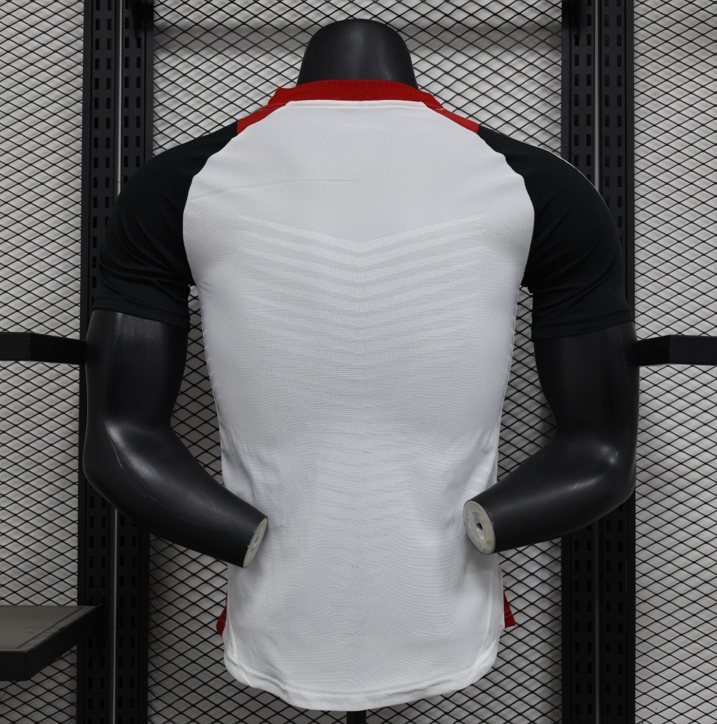 Manchester United Maillot Concept 25/26 – Version Player – Image 2