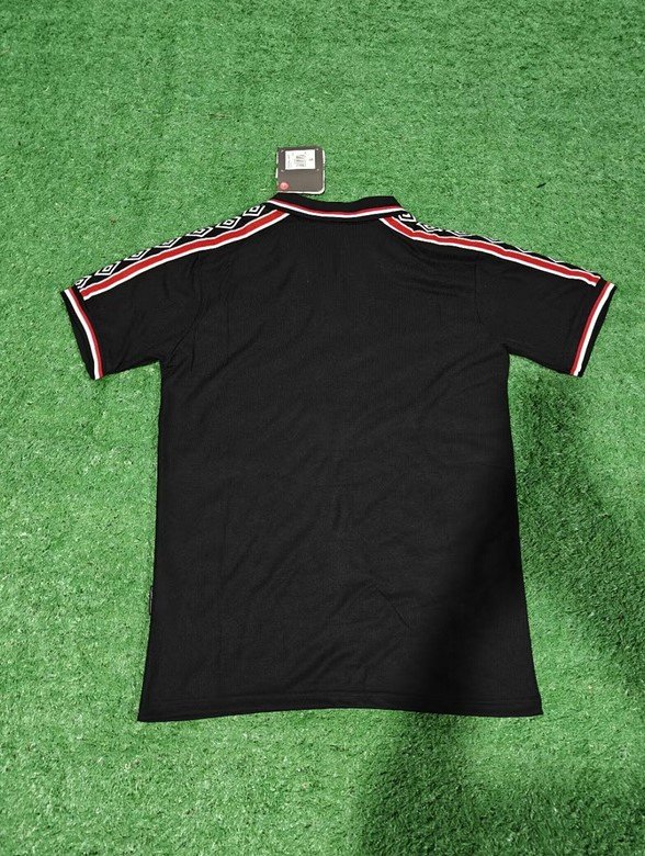 Manchester United Maillot Rétro Extérieur 98/99 – Image 2