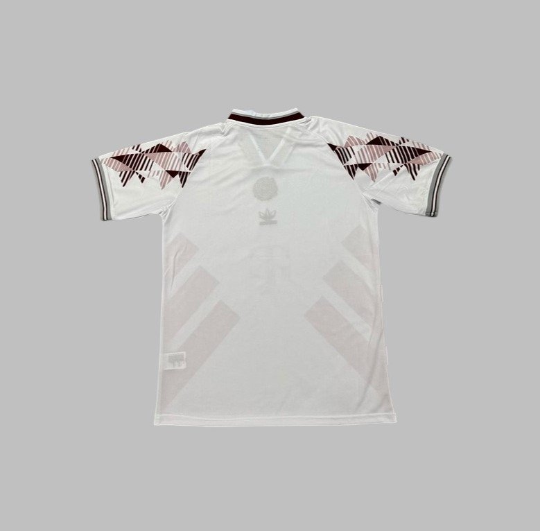 Bayern Munich Maillot Concept 25/26 – Image 2