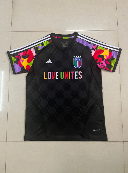 Italie Maillot Concept 2024 – Version Player