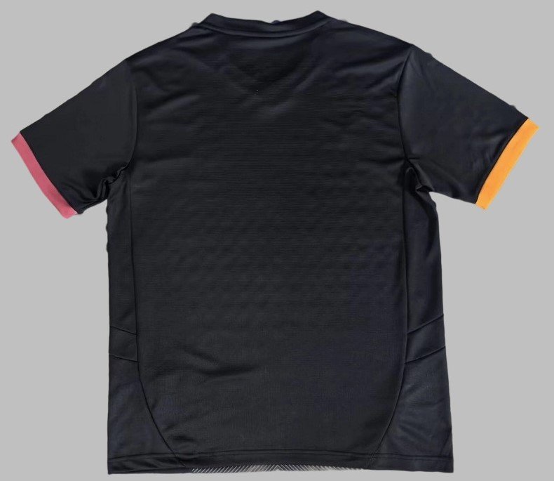 Galatasaray Maillot Concept 25/26 – Image 2