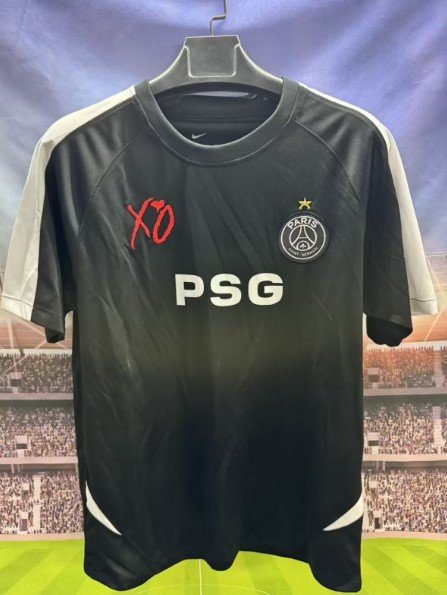 Paris SG Maillot Concept 25/26